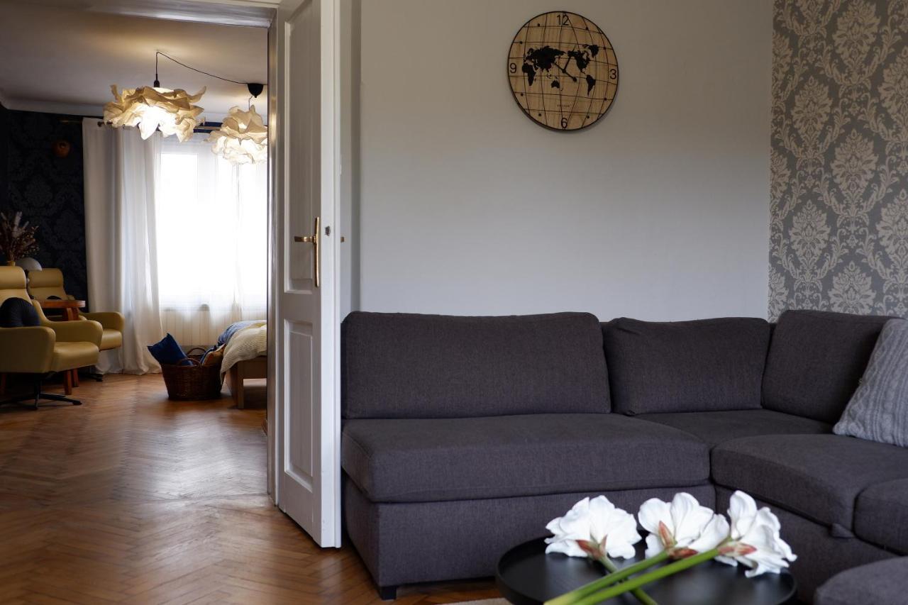 Cichy Apartament W Centrum Nowy Sącz Exterior foto